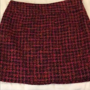 EUC red-multi tweed mini skirt